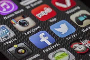 twitter facebook instagram